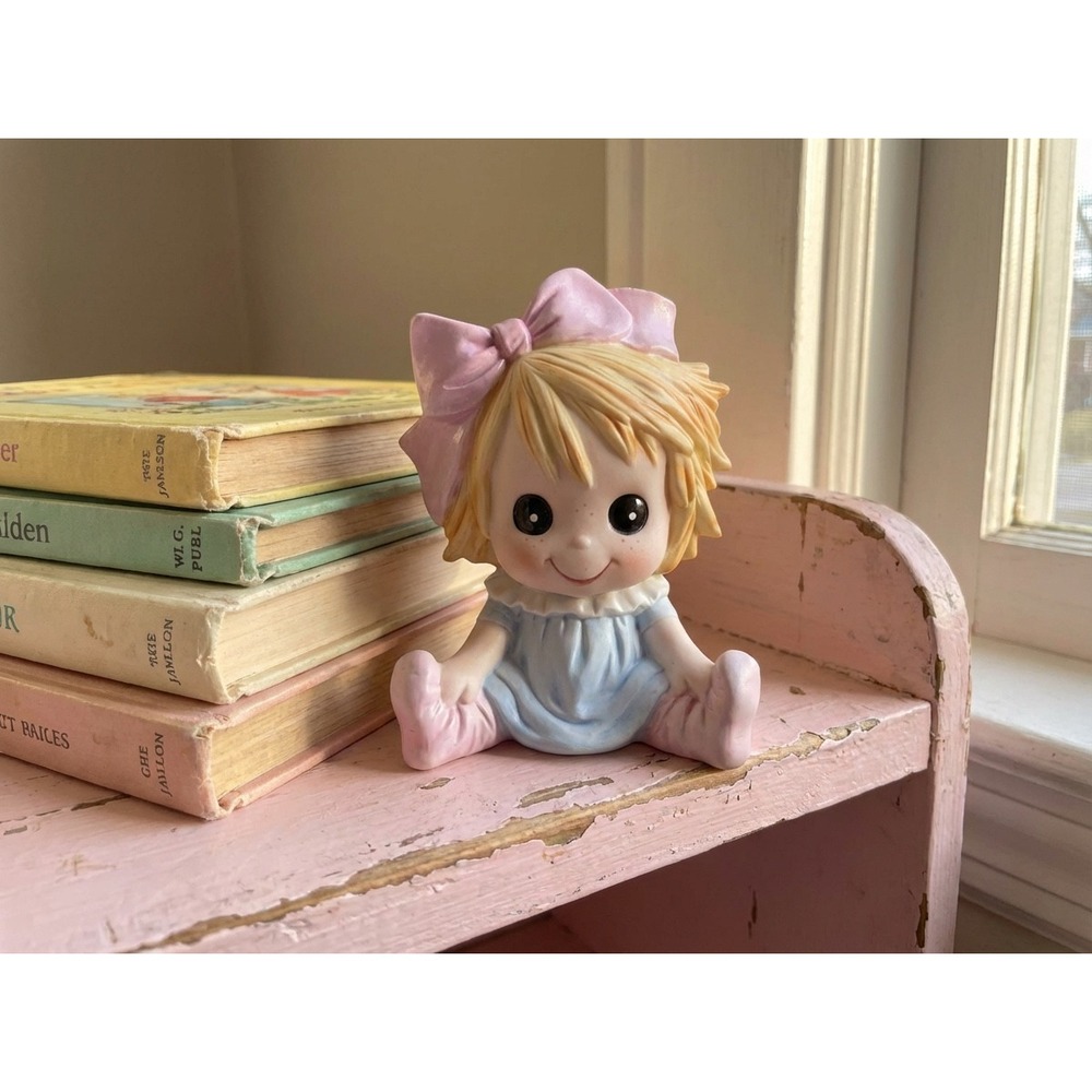 Kitsch Lefton Baby Little Girl Night Light Big Eye Figurine‎ cottage core Cute